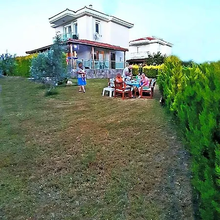Hotel Family Friend Poolbbq 3b1 Alacati Çeşme