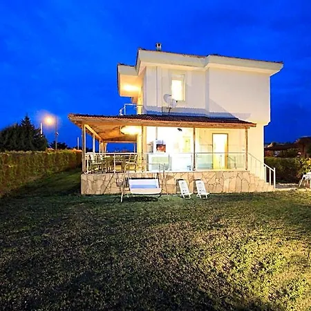 Hotel Family Friend Poolbbq 3b1 Alacati